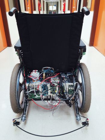 cadeira de rodas assistiva - brainn